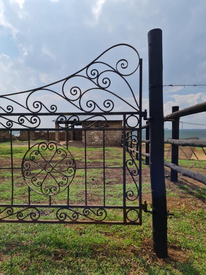 ארמלו La Vista Farm Stay מראה חיצוני תמונה