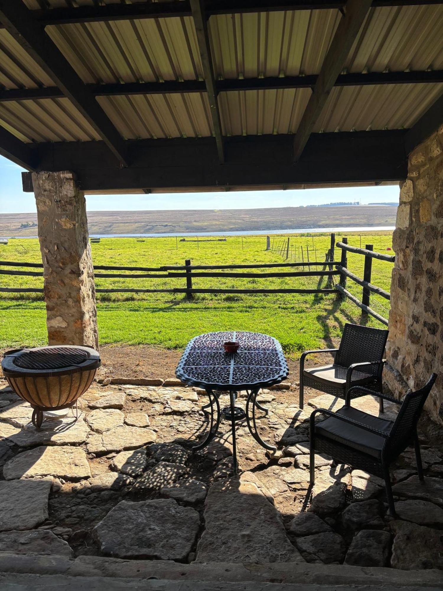 ארמלו La Vista Farm Stay מראה חיצוני תמונה